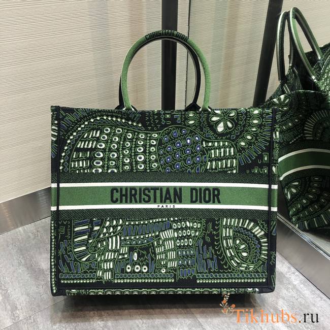 Dior Book Tote Green Size 42 cm - 1