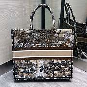 Dior Tote Book Chinese Style 42 cm - 4