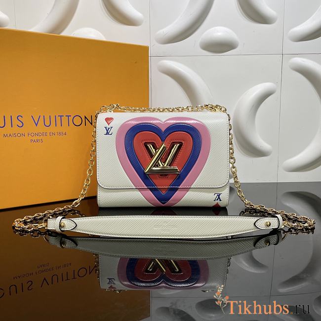 LV Twist Handbag Game On M50282 Size 23 x 17 x 9 cm - 1