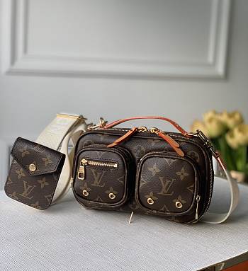 Louis Vuitton Classic Monogram Canvas M45673 Size 23 × 15 × 5 cm