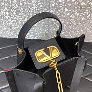 Valentino Escape Calfskin Small Shopping Bag Black 0770 Size 31 x 25 x 15 cm - 6