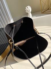 LV Original Néonoé Bucket Bag Black M44020 Size 26 x 26 x 17.5 cm - 6