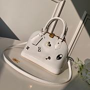 LV Alma BB Handbag White M52885 Size 25 x 17.5 x 11.5 cm - 1