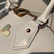 LV Alma BB Handbag White M52885 Size 25 x 17.5 x 11.5 cm - 2