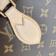 LV Petit Sac Plat Monogram M45848 Size 30 x 10 x 31 cm - 6