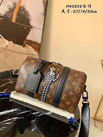 Louis Vuitton City Keepall LV M45652 Size 27 x 14 x 20cm