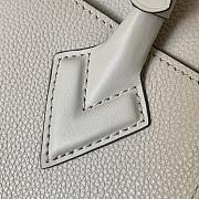 Louis Vuitton On My Side PM LV Gray M57728 Size 25 x 20 x 12 cm - 5