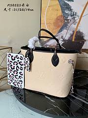 LV Neverfull MM Louis Vuitton M58525 Size 31 x 28 x 14 cm - 1