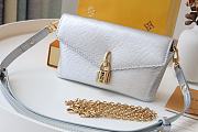 Louis Vuitton Padlock On Strap White M80682 Size 19 x 11 x 3 cm - 1