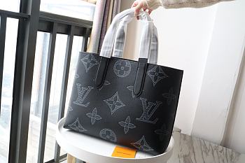 Louis Vuitton LV Cabas Voyage M57290 Size 45 x 33 x 15 cm