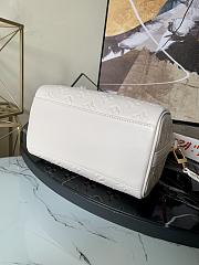 LV Speedy Bandoulière 22 Milk White M58736 Size 22x 19 x 13 cm - 5