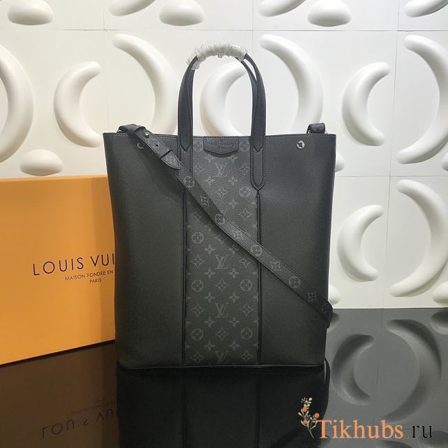 LV Outdoor Tote Louis Vuitton M30431 Size 35 x 40 x 13 cm - 1