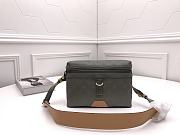 Louis Vuitton Monogram Titanium Messenger PM M43889 Size 28 × 20 × 4 cm - 1