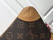 LV Mini Coussin Shoulder Tote Bag M51143 Size 26 x 16 x 2 cm - 6