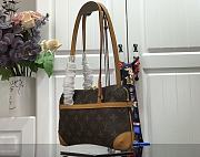 LV Mini Coussin Shoulder Tote Bag M51143 Size 26 x 16 x 2 cm - 3