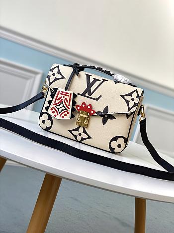 Louis Vuitton LV Crafty Pochette Metis M45384 Size 25 x 19 x 7 cm