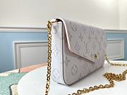 Louis Vuitton Pochette Felicie Bag in White Monogram M61276 Size 21 x 11 x 2 cm - 2