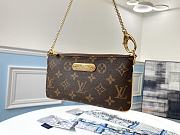 Louis Vuitton Monogram Pochette Milla MM M60094 Size 20 ×11 ×1.5 cm - 1