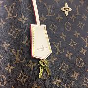 LV Flower Hobo Louis Vuitton M43546 Size 34 x 38 x 17 cm  - 2