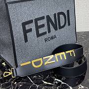 Fendi Medium Black Leather Tote Bag 887 Size 21,5 x 40,5 x 35 cm - 2