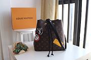 Louis Vuitton Bucket Bag Neonoe Screen Printing PO1072 Size 26 x 22 x 27 cm - 1