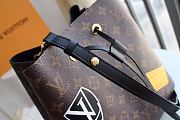 Louis Vuitton Bucket Bag Neonoe Screen Printing PO1072 Size 26 x 22 x 27 cm - 2