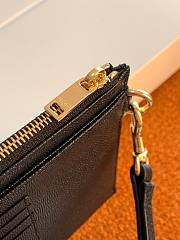 YSL Caviar Zipper Clutch Gold Logo 423297 Size 23 x 13 x 1 cm - 5