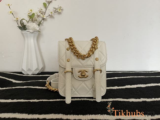 Chanel Mini Flap Bag Cowhide White 99086 Size 17 x 14 x 7 cm - 1