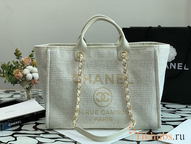 Chanel Beach Bag White Size 38 - 1