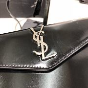 YSL Uptown White/Black 561203 Size 23 × 23 × 11 cm - 5