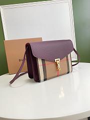 BURBERRY Cross-Body Bag Purple 8131 Size 24 x 7 x 18 cm - 6