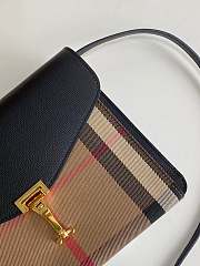 BURBERRY Cross-Body Bag Black 8131 Size 24 x 7 x 18 cm - 4