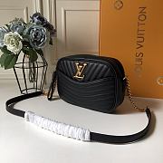 LV New Wave Camera Bag Black M53683 Size 21.5 x 15.5 x 6 cm - 4