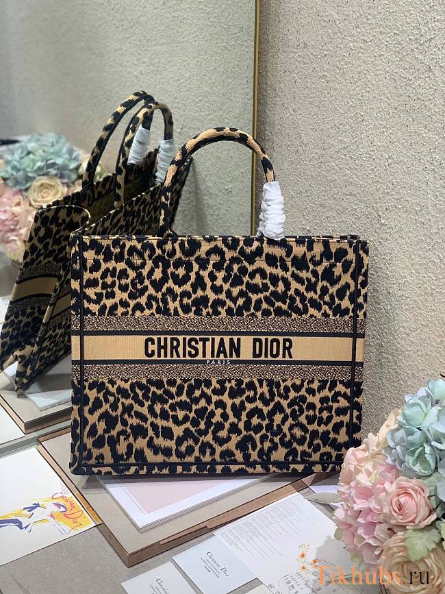 Dior Book Tote Shopping Bag Leopard Print Large 1286 Size 41 x 32 cm - 1