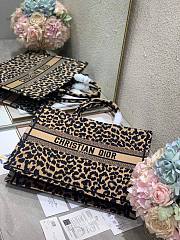 Dior Book Tote Shopping Bag Leopard Print Large 1286 Size 41 x 32 cm - 3