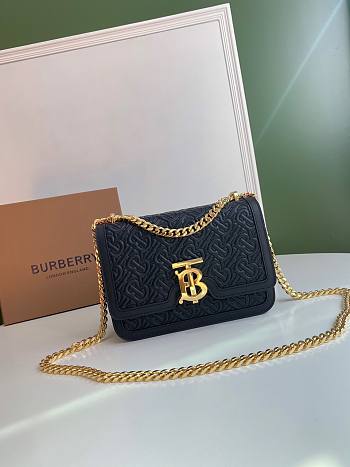 BURBERRY Logo Lock Bag Black Size 21 x 6 x 16 cm