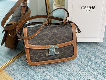 Celine Triomphe 191242 Size 22.5 x 16.5 x 7.5 cm