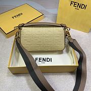 Fendi Baguette Wheat Straw Yellow Baguette Growing Grass 2020 Size 26 x 15 x 6 cm - 6