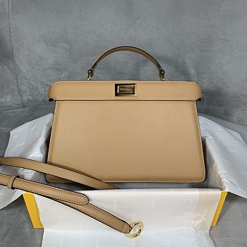 Fendi Peekaboo Iseeu Grow Grass Beige 88N323 Size 29 x 19 x 11.5 cm