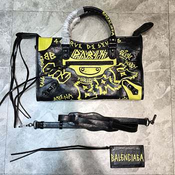 Balenciaga Graffiti Locomotive Bag 115748 Size 38 x 14 x 24 cm