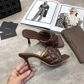 BV heels Brown