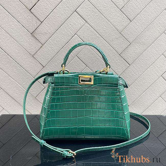 Fendi Peekaboo Mini Green Size 23 cm - 1