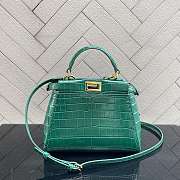 Fendi Peekaboo Mini Green Size 23 cm - 1