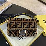 Fendi Baguette Brown Sheepskin Bag Size 26 x 14 x 4 cm - 1