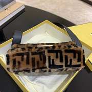 Fendi Baguette Brown Sheepskin Bag Size 26 x 14 x 4 cm - 5