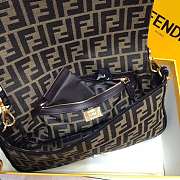 Fendi Baguette Medium Size 26 cm - 2