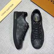 Louis Vuitton Sneakers 001 - 3