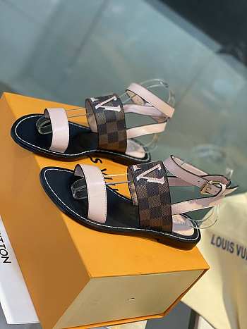 LV Sandals 001