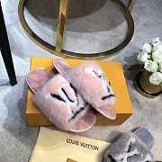 LV Slippers Pink 001 - 5