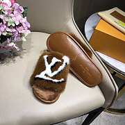 LV Slippers Brown 001 - 3